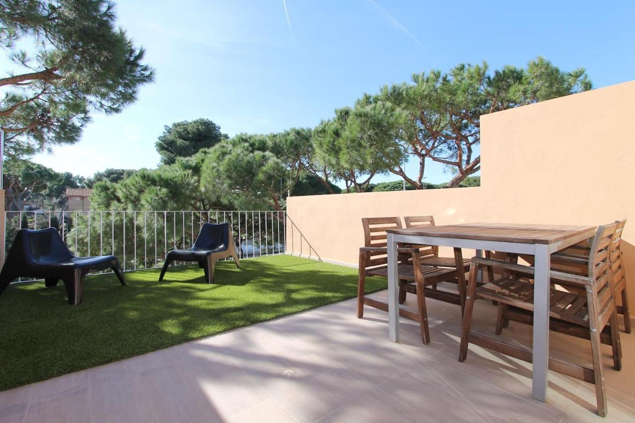 Petit Bijou - Beach Apartment III Castelldefels Exterior foto