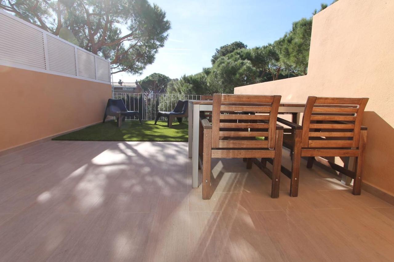 Petit Bijou - Beach Apartment III Castelldefels Exterior foto